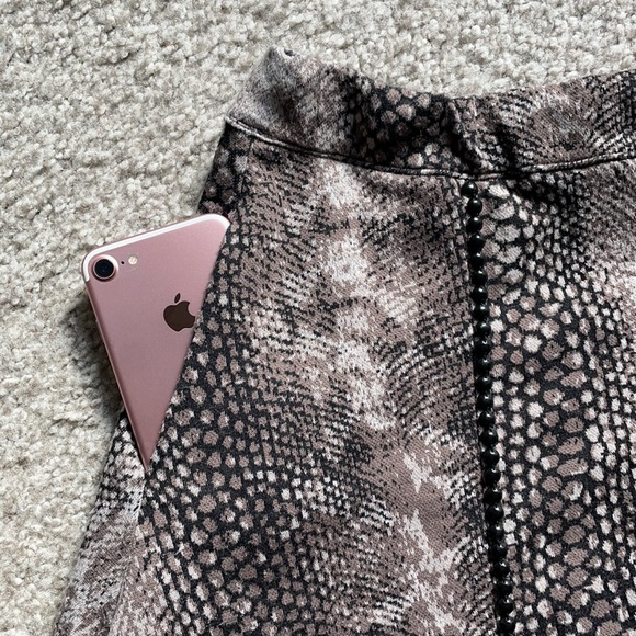 ✨”It has pockets!” Skater Skirt✨ - Picture 8 of 11